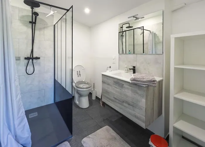 102 Piscine 365 Jours - Collection Idylliq Holiday home *